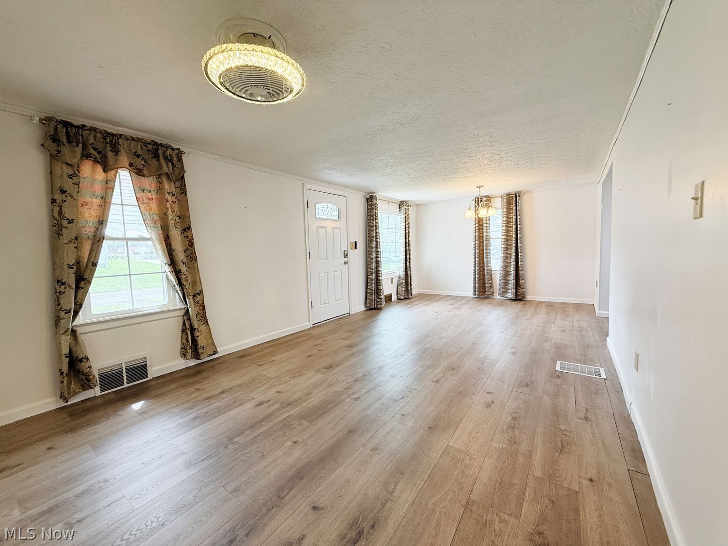 513 Franklin Avenue Barberton OH 44203