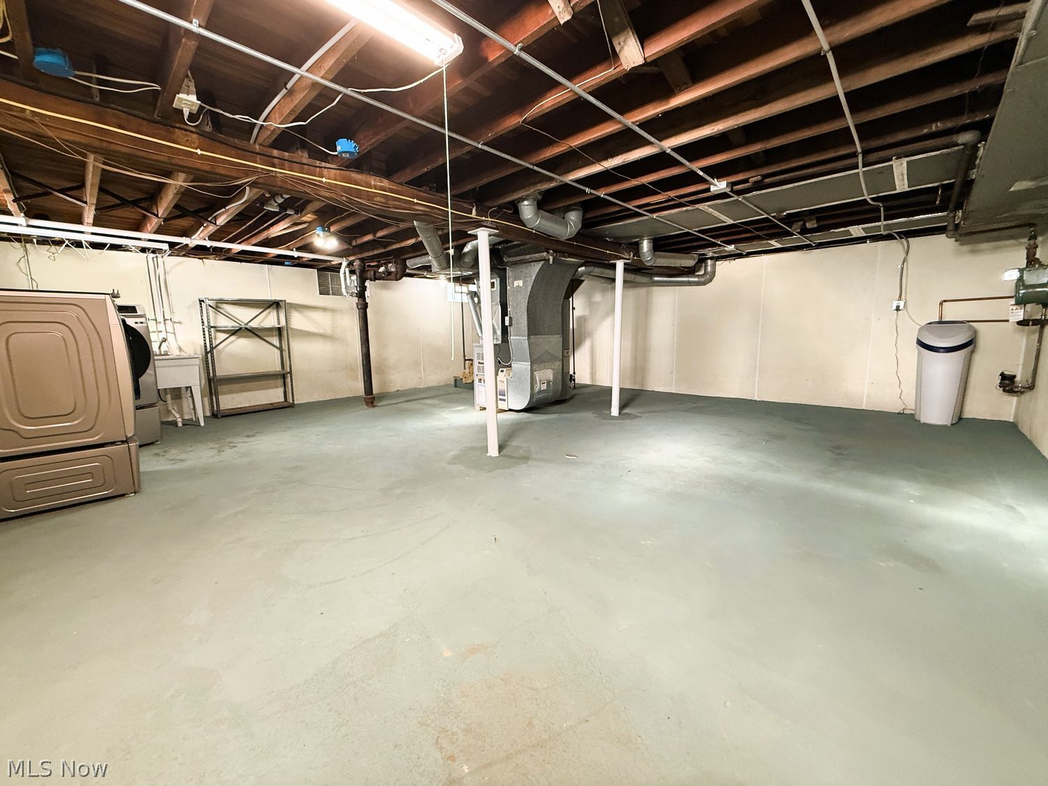 513 Franklin Avenue Barberton OH 44203
