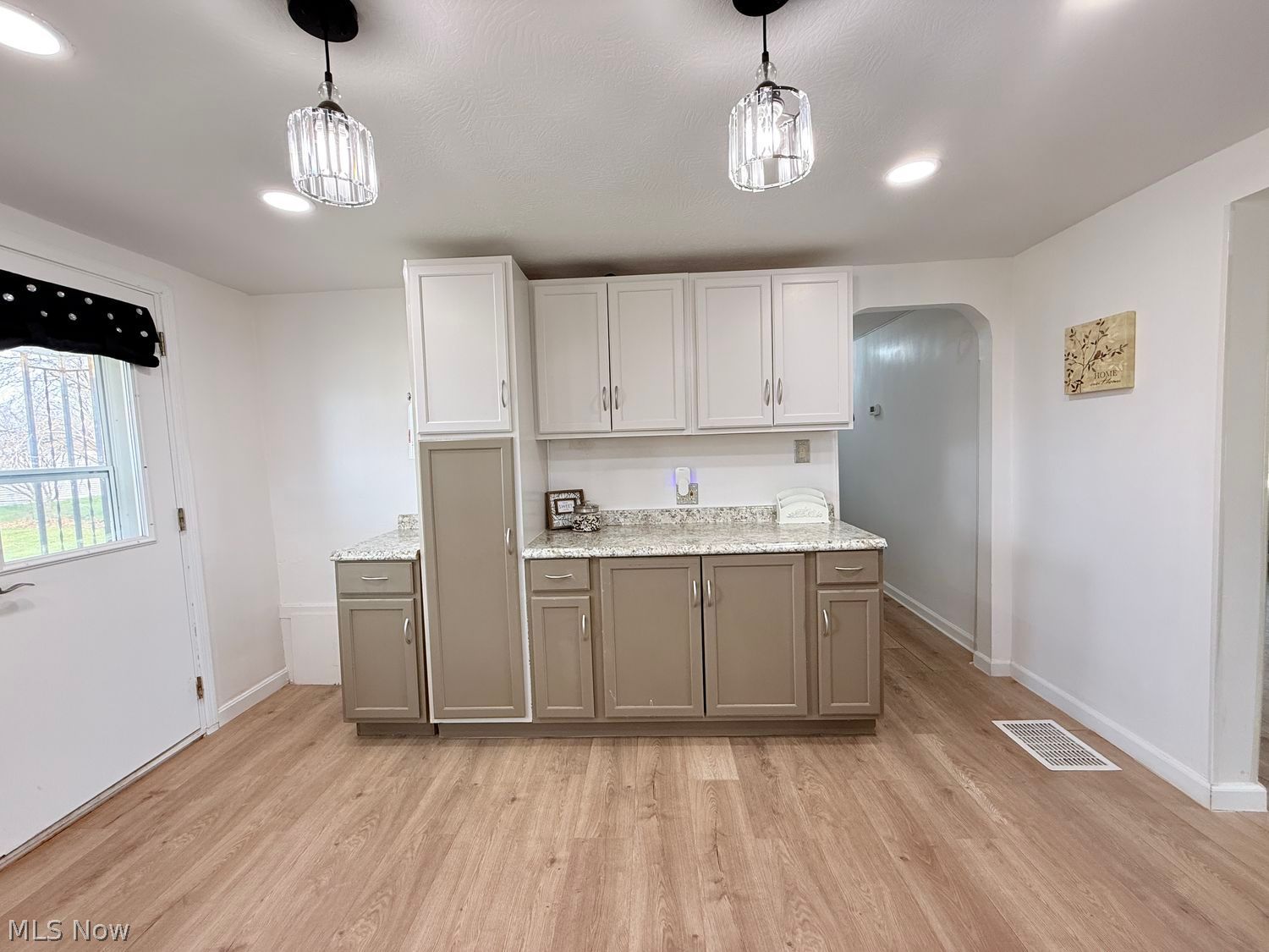 513 Franklin Avenue Barberton OH 44203