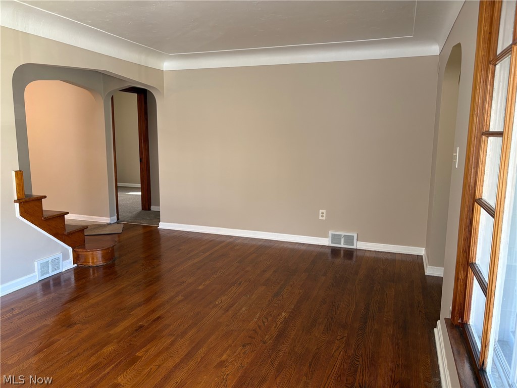 5116 Erwin Street Maple Heights OH 44137