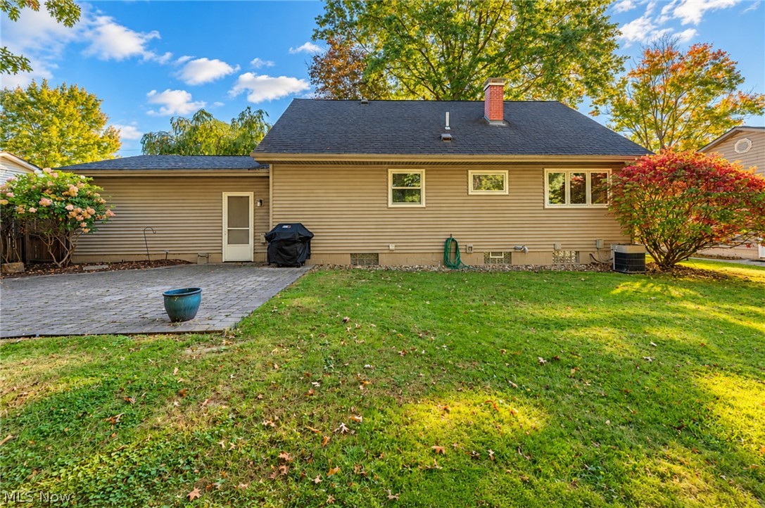 2850 Vollmer Drive Austintown OH 44511