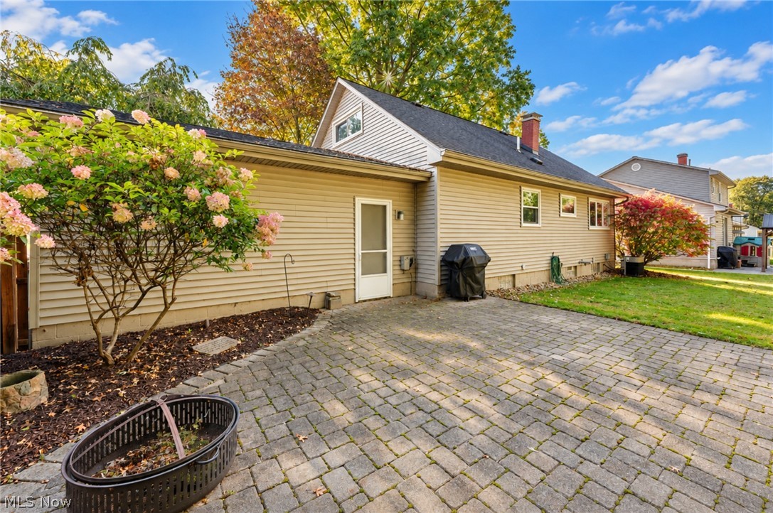 2850 Vollmer Drive Austintown OH 44511