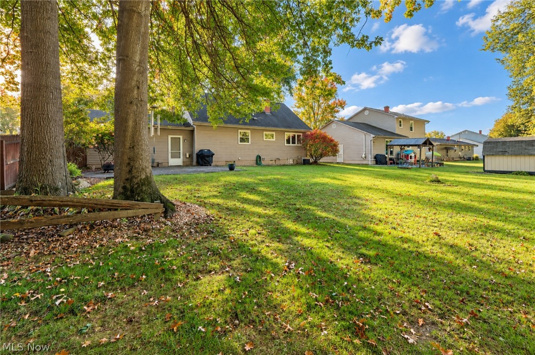 2850 Vollmer Drive Austintown OH 44511