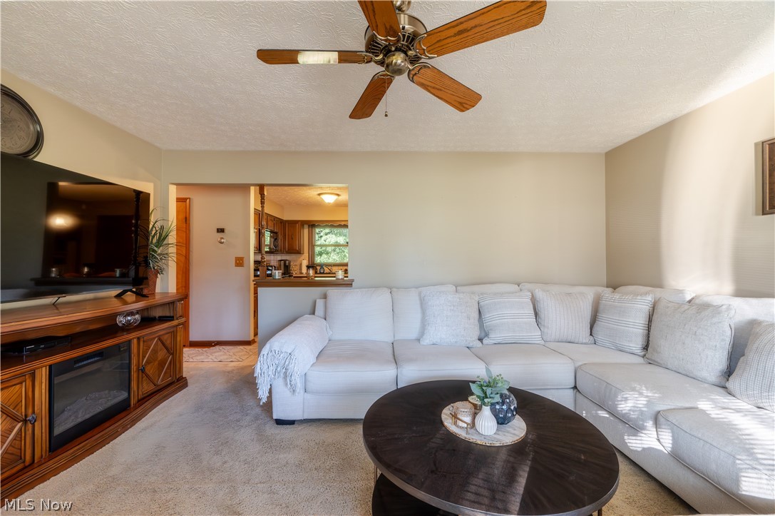 2850 Vollmer Drive Austintown OH 44511
