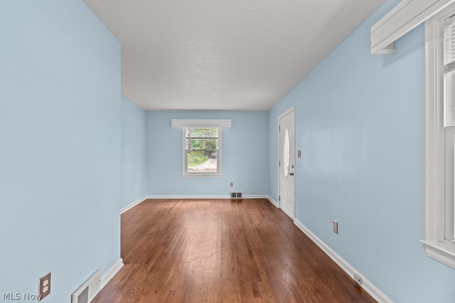 239 E Oak Street Kent OH 44240