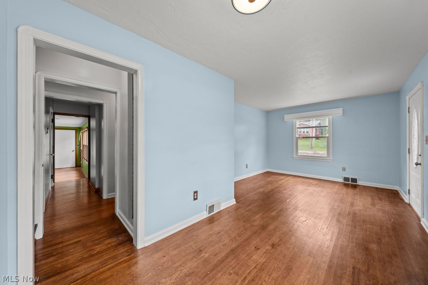 239 E Oak Street Kent OH 44240