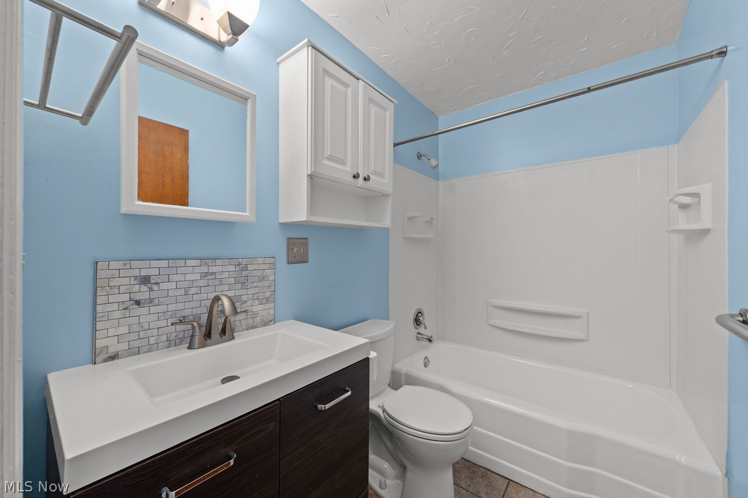 239 E Oak Street Kent OH 44240