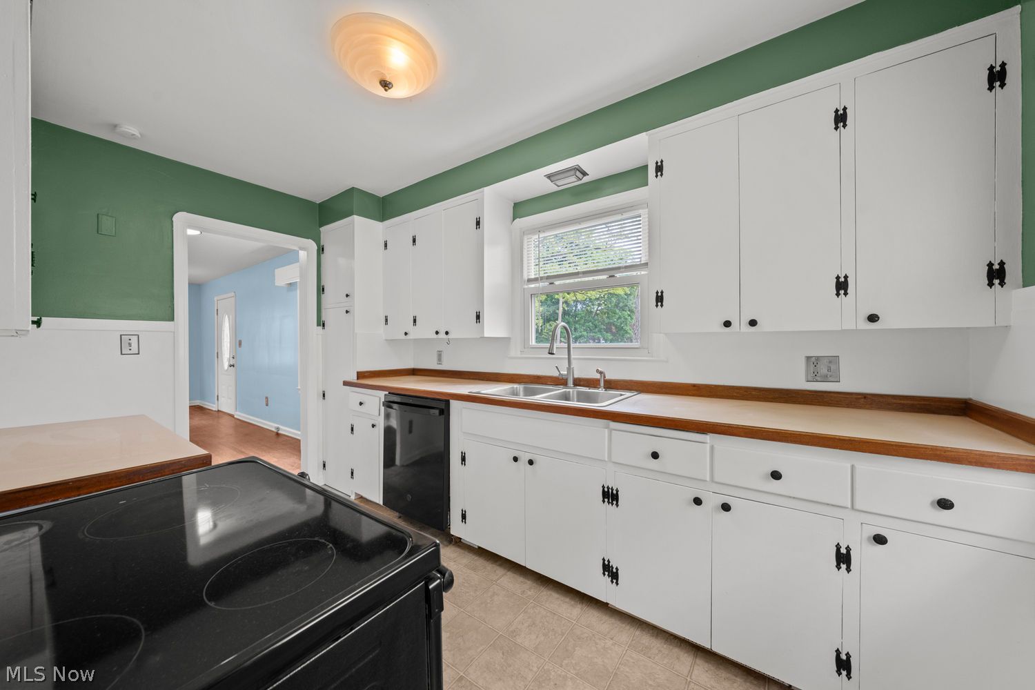 239 E Oak Street Kent OH 44240