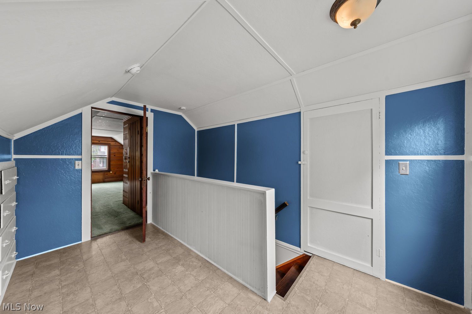239 E Oak Street Kent OH 44240