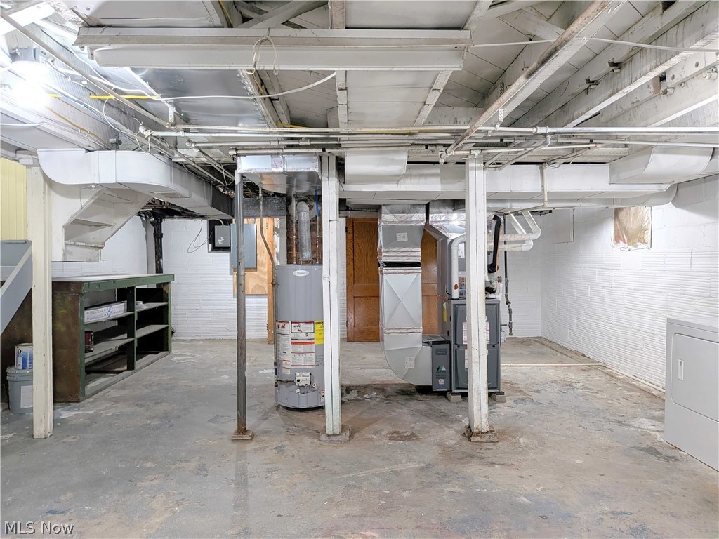 345 Wabash Avenue S Brewster OH 44613