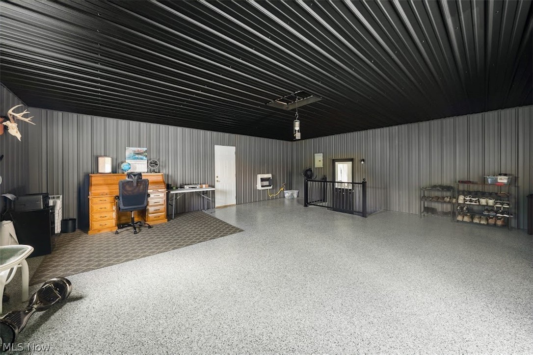 890 Bristol Champion Townline Road NE Bristolville OH 44402