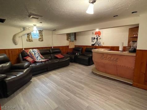 25704 Highland Road Richmond Heights OH 44143