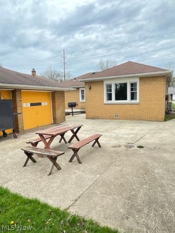 25704 Highland Road Richmond Heights OH 44143