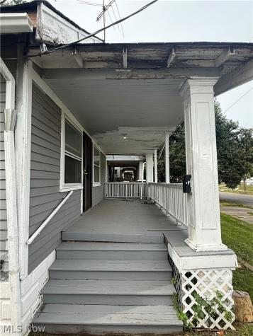 14612 Kingsford Avenue Cleveland OH 44128