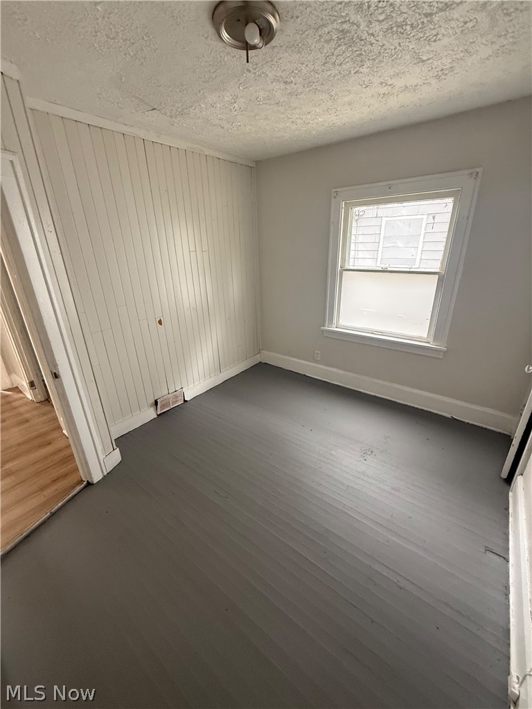 14612 Kingsford Avenue Cleveland OH 44128