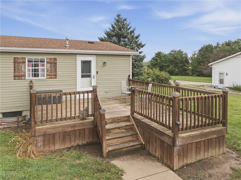 3839 E Sterling Road Creston OH 44217