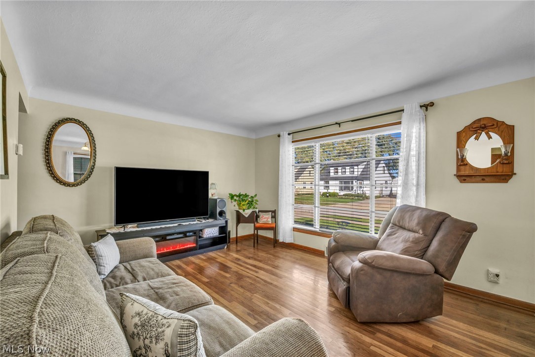 15643 Bowfin Boulevard Brook Park OH 44142