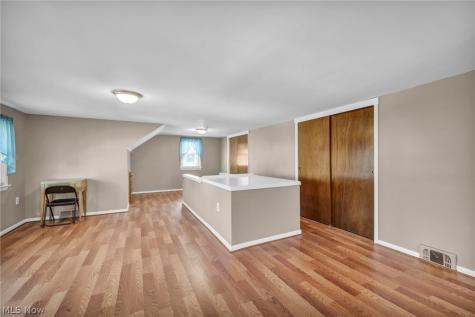 15643 Bowfin Boulevard Brook Park OH 44142