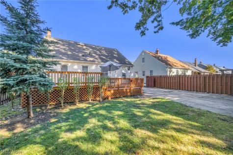 15643 Bowfin Boulevard Brook Park OH 44142