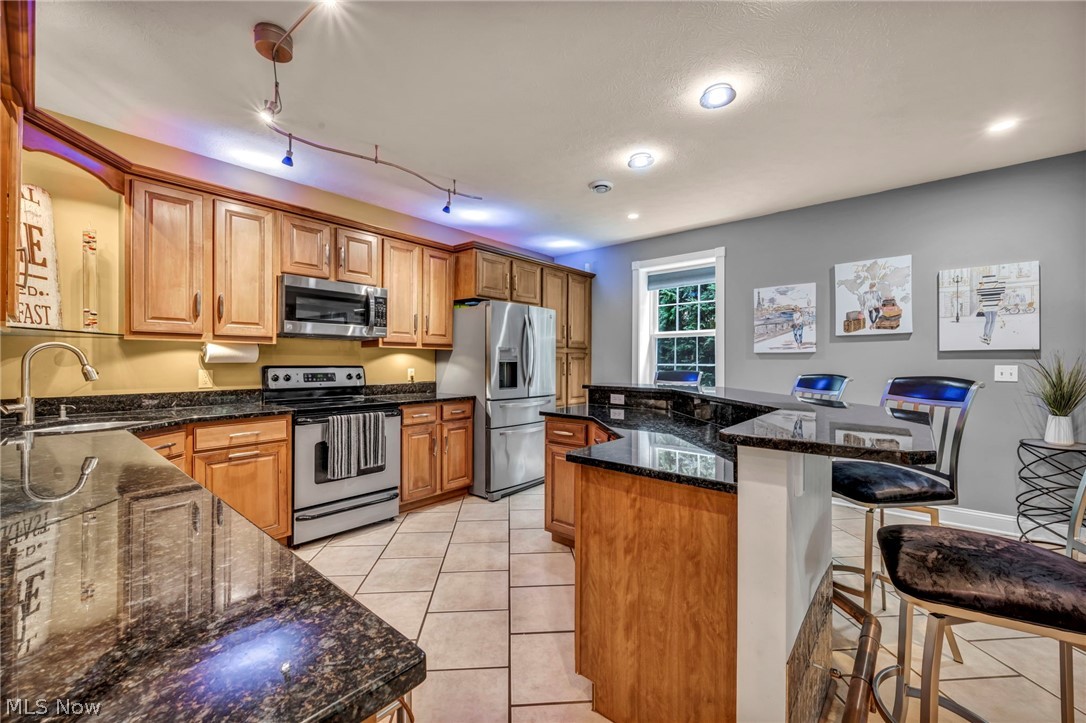 45002 Middle Ridge Road Amherst OH 44001