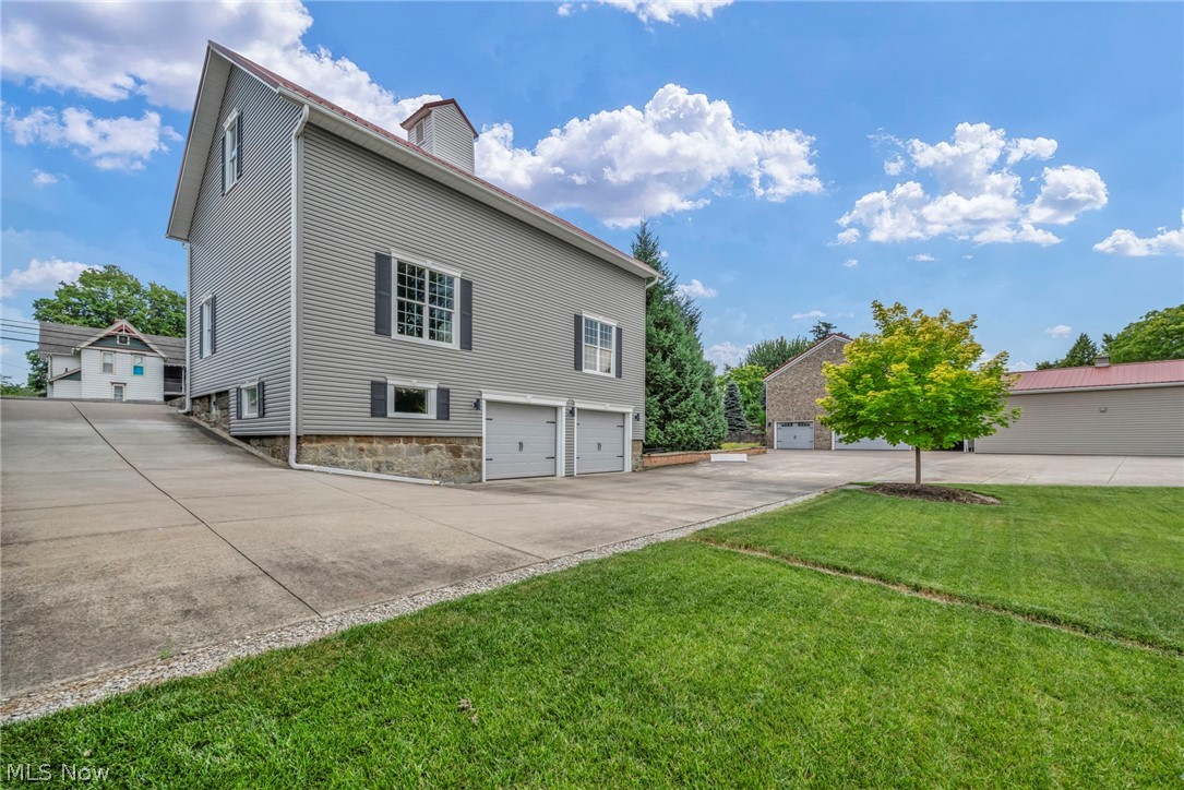 45002 Middle Ridge Road Amherst OH 44001