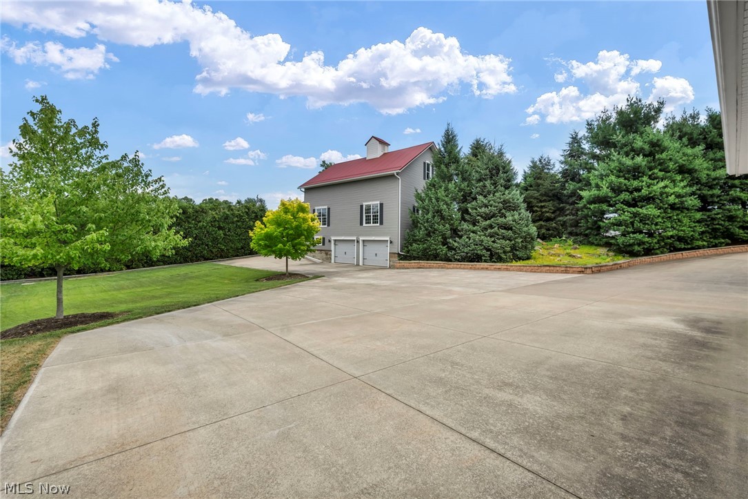 45002 Middle Ridge Road Amherst OH 44001