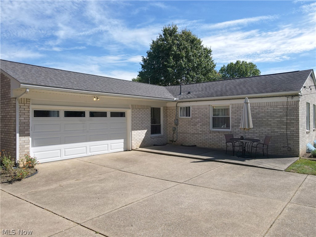 410 Chapple Hill Drive NE North Canton OH 44720