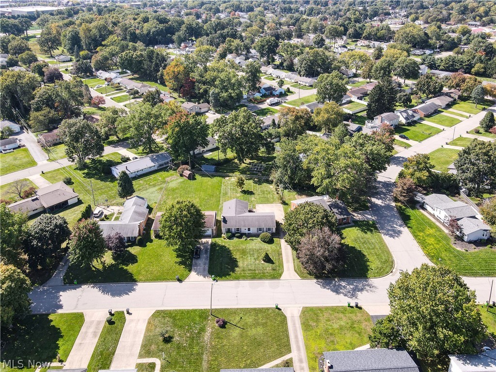 410 Chapple Hill Drive NE North Canton OH 44720