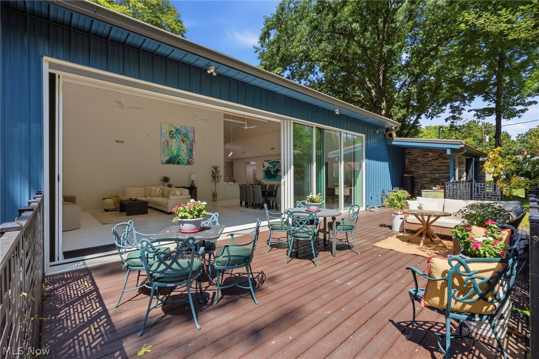 12866 Lake Shore Boulevard Bratenahl OH 44108