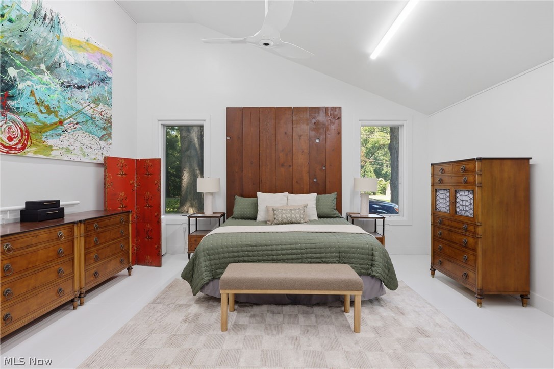 12866 Lake Shore Boulevard Bratenahl OH 44108