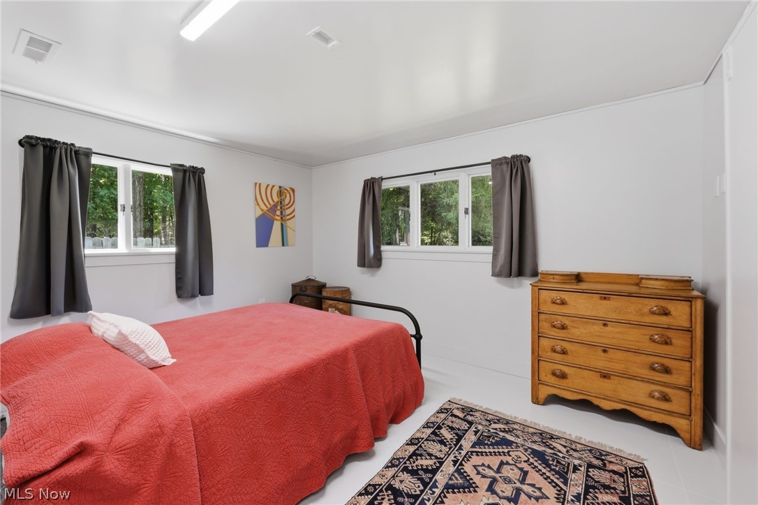 12866 Lake Shore Boulevard Bratenahl OH 44108