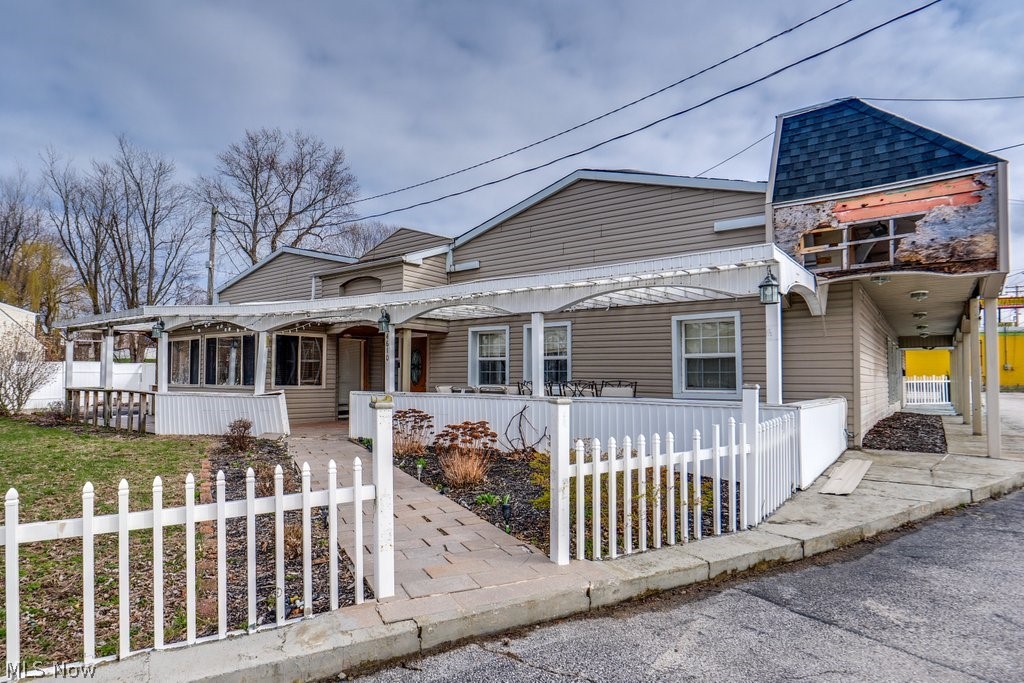 4610 West Avenue Ashtabula OH 44004