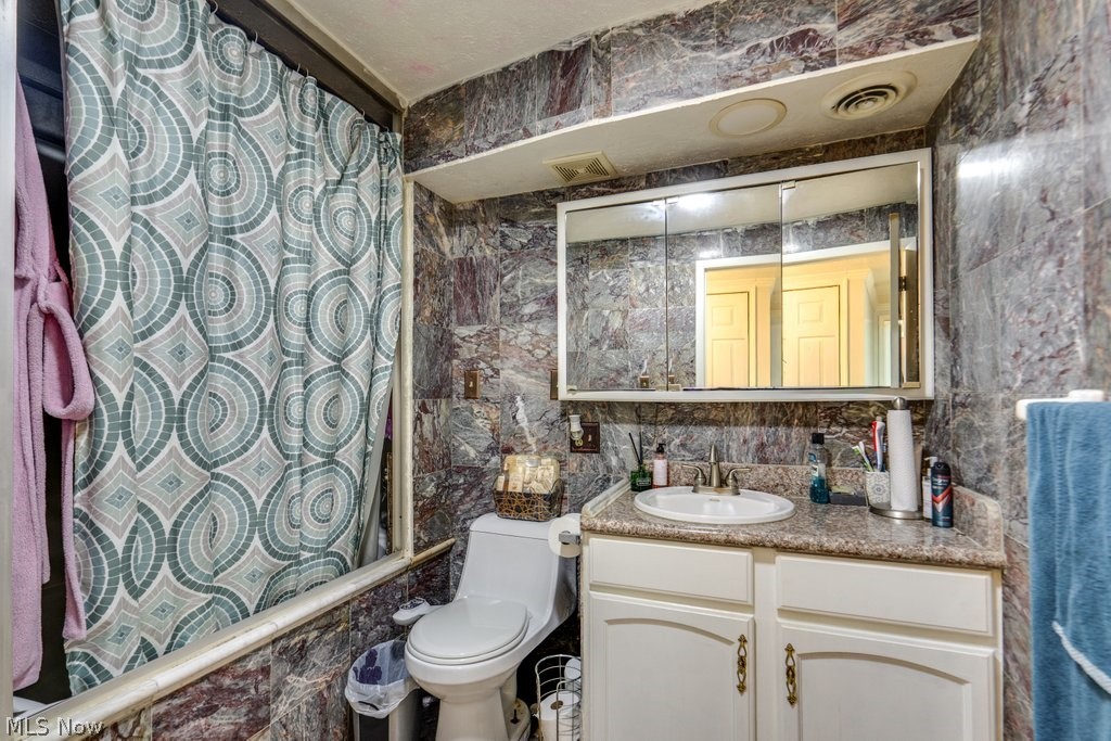 4610 West Avenue Ashtabula OH 44004