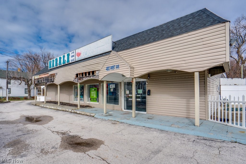 4610 West Avenue Ashtabula OH 44004