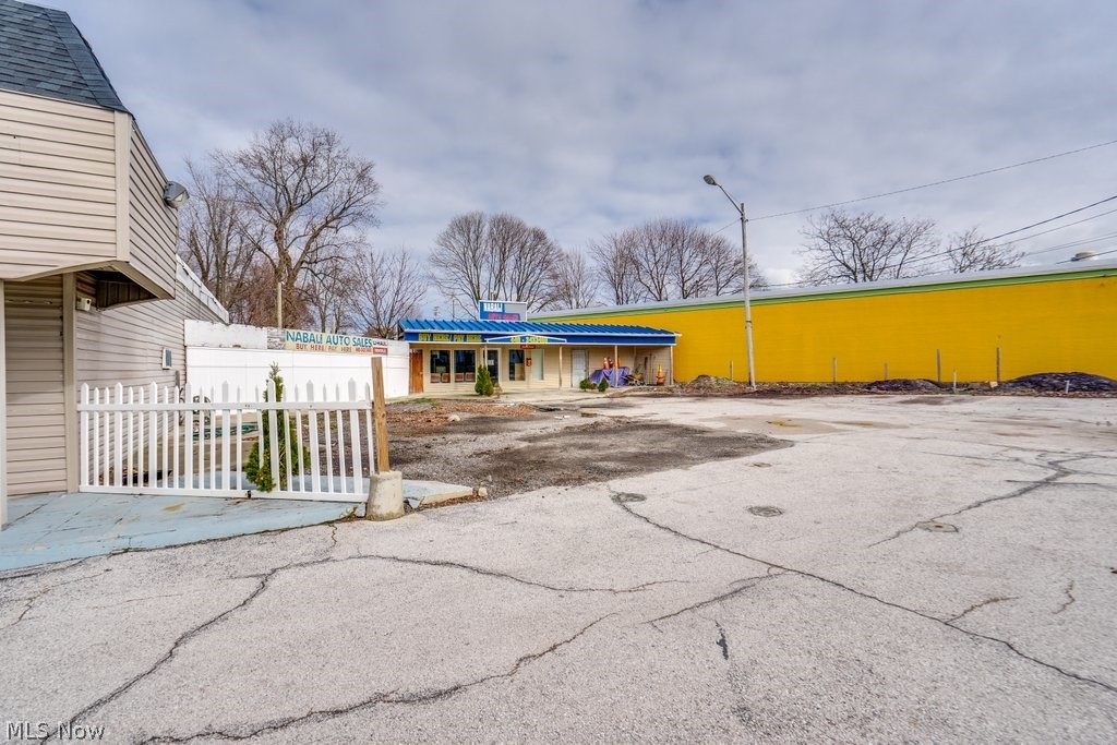 4610 West Avenue Ashtabula OH 44004