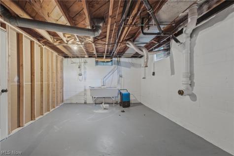 2300 38th Street NW Canton OH 44709