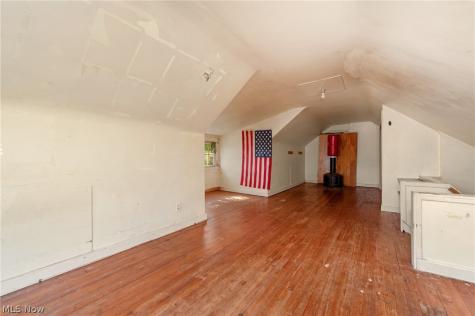 1224 Chase Avenue Lakewood OH 44107