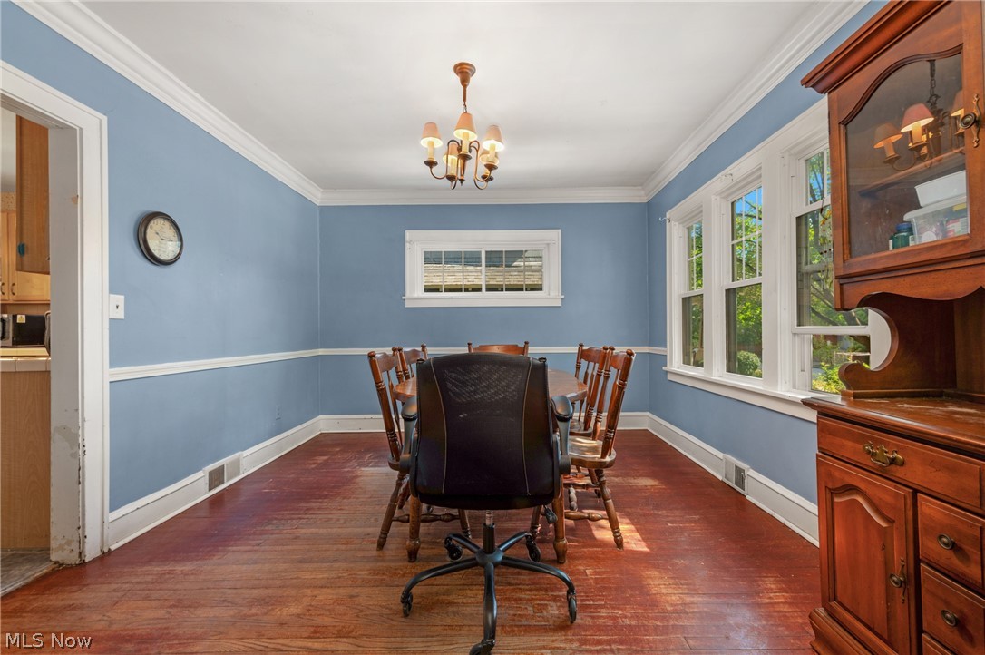 1224 Chase Avenue Lakewood OH 44107