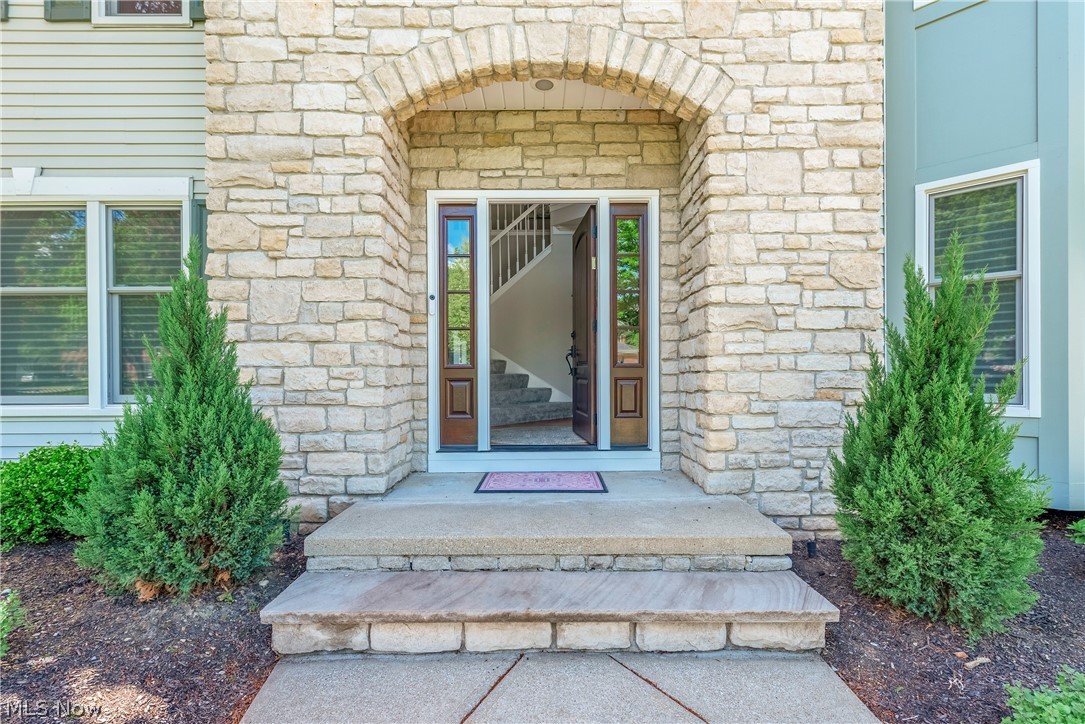 7755 Sunstone Drive Brecksville OH 44141