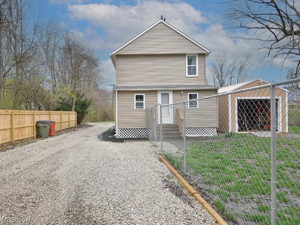 1422 W 30th Street Ashtabula OH 44004