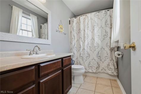 5627 Alcorn Avenue Louisville OH 44641