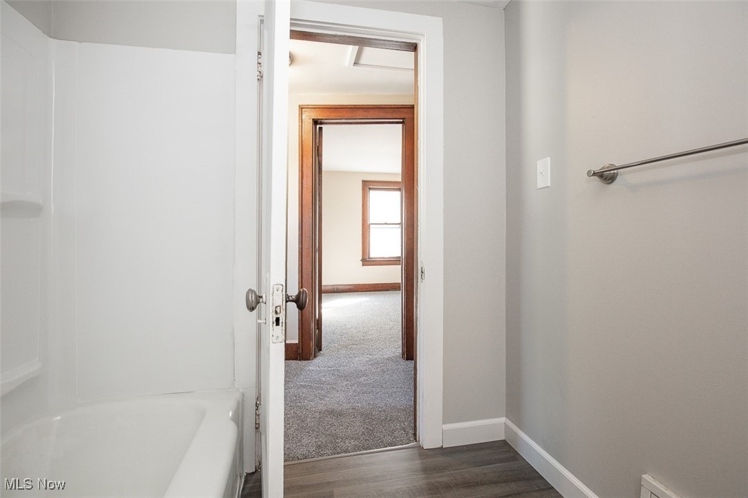 1769 Flint Avenue Akron OH 44305