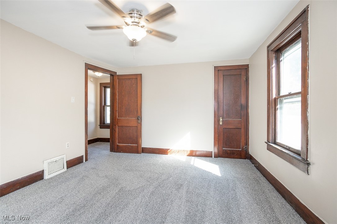 1769 Flint Avenue Akron OH 44305