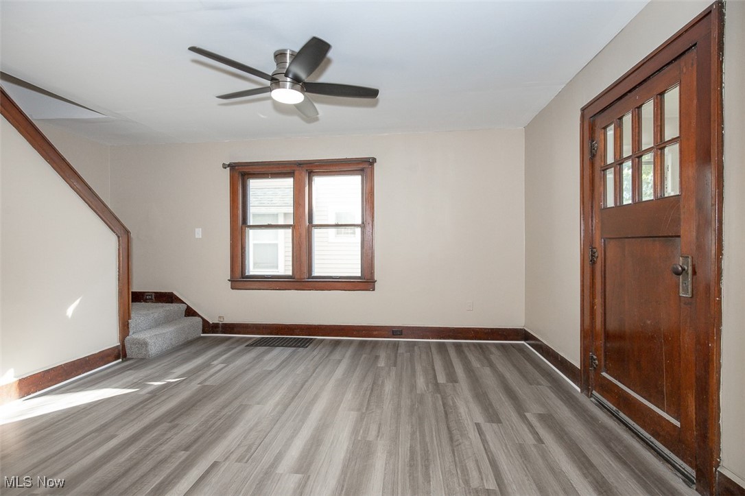 1769 Flint Avenue Akron OH 44305