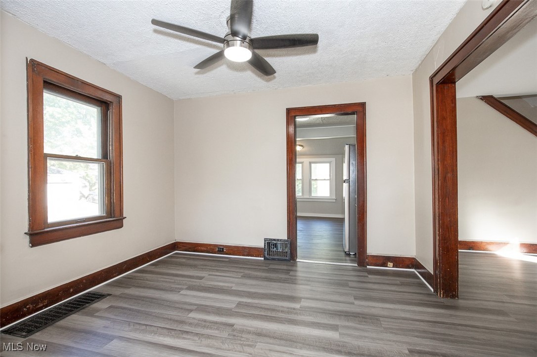 1769 Flint Avenue Akron OH 44305