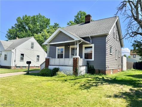 21060 Naumann Avenue Euclid OH 44123