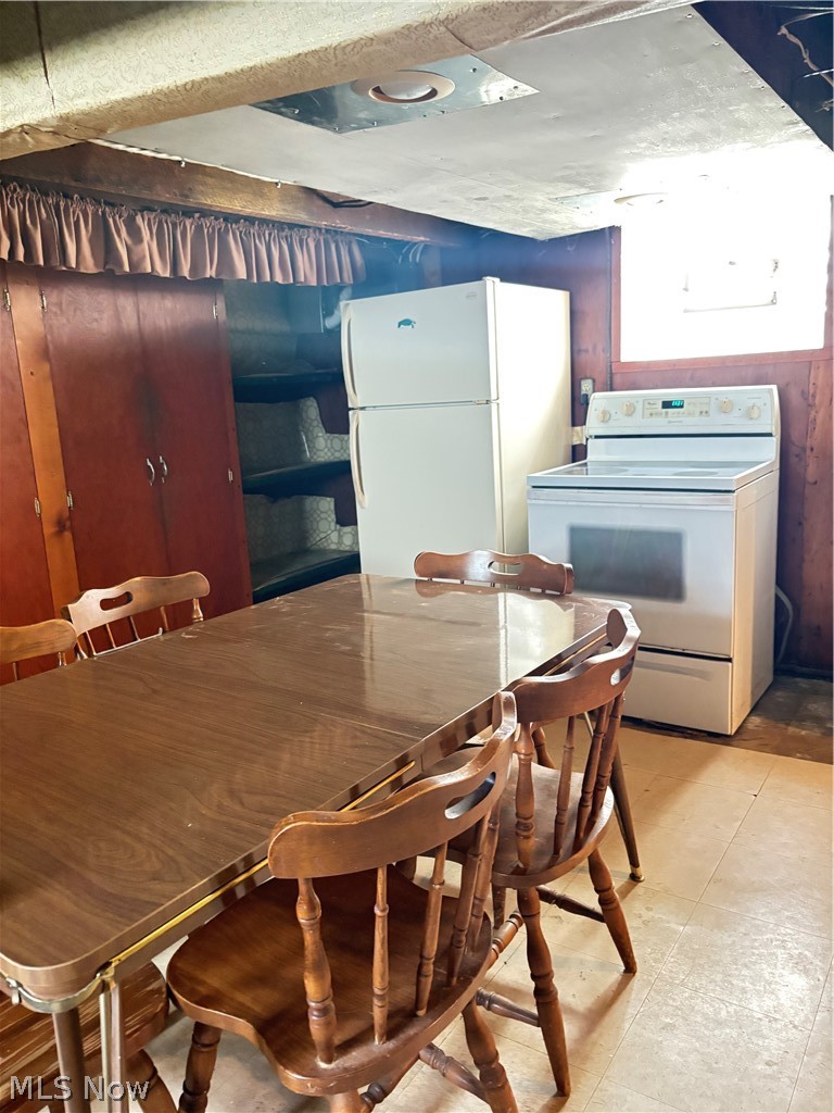 1725 Harbor Avenue Ashtabula OH 44004