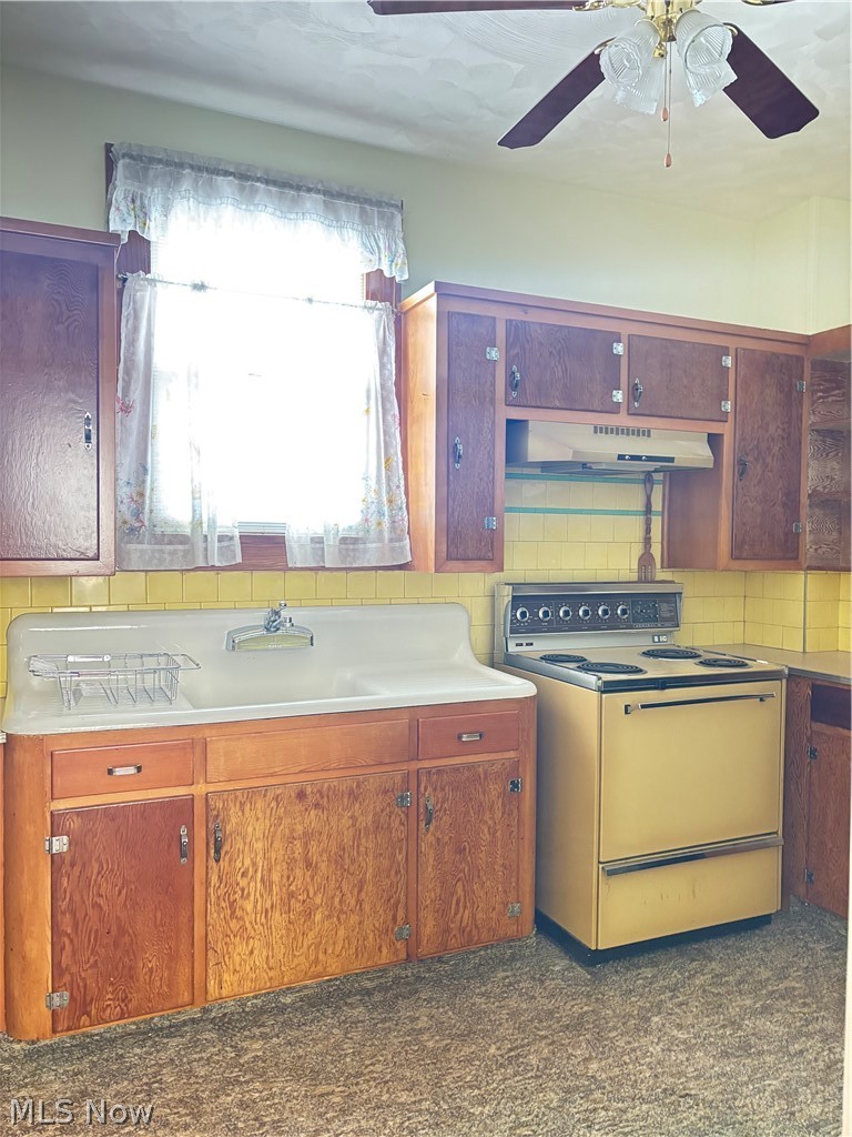 1725 Harbor Avenue Ashtabula OH 44004