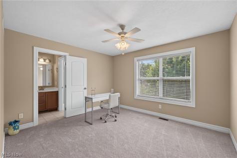 483 S Marigold Lane Kent OH 44240