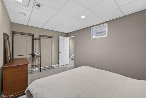 483 S Marigold Lane Kent OH 44240